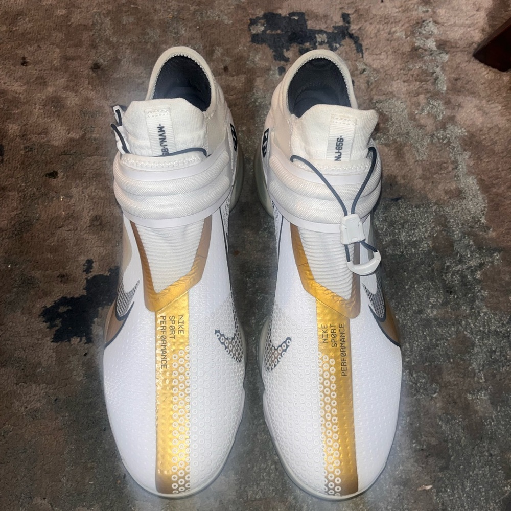 Nike Force Zoom Trout 7 Metal Cleats White | Metallic Gold Size 12.5